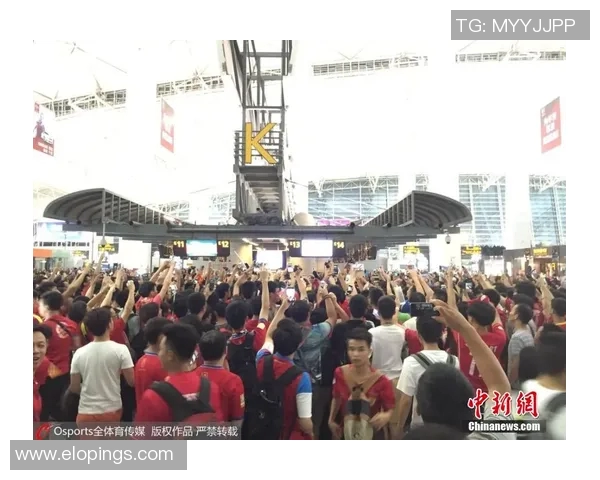 曼城为席尔瓦举行感人告别仪式,球迷送别传奇